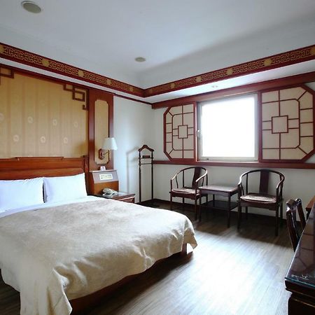 Hua Du Hotel Cơ Long Ngoại thất bức ảnh