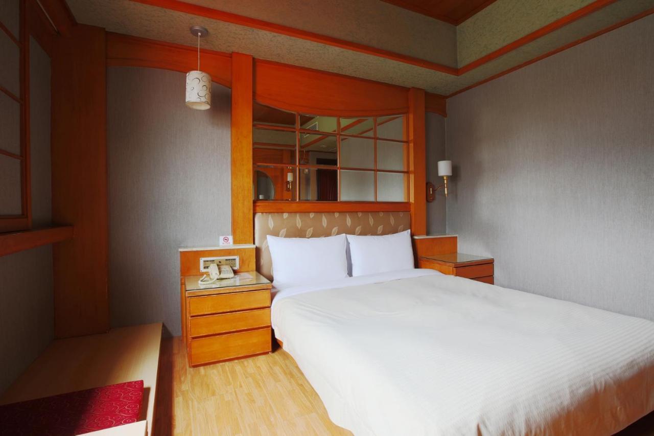 Hua Du Hotel Cơ Long Ngoại thất bức ảnh